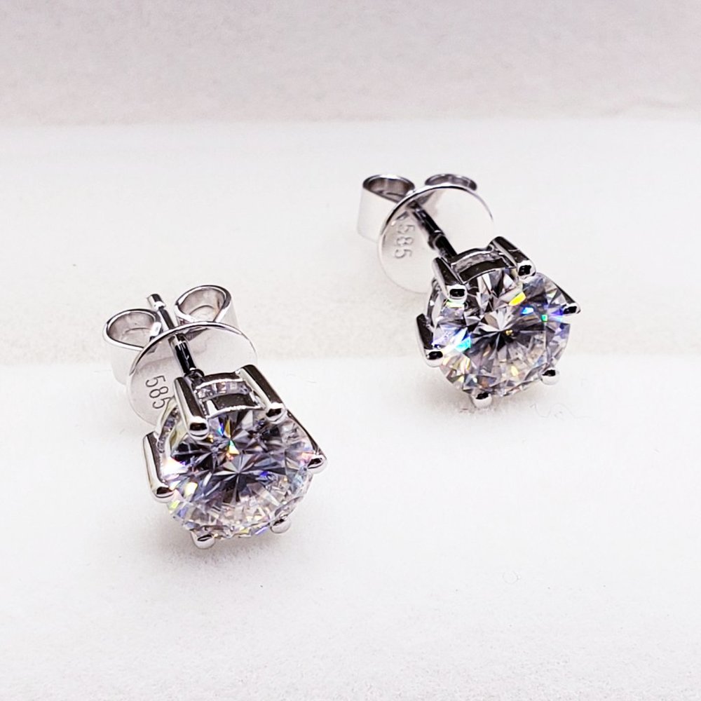 14K Solid  White Gold 2 Carats Moissanite Stud Earrings D-FL